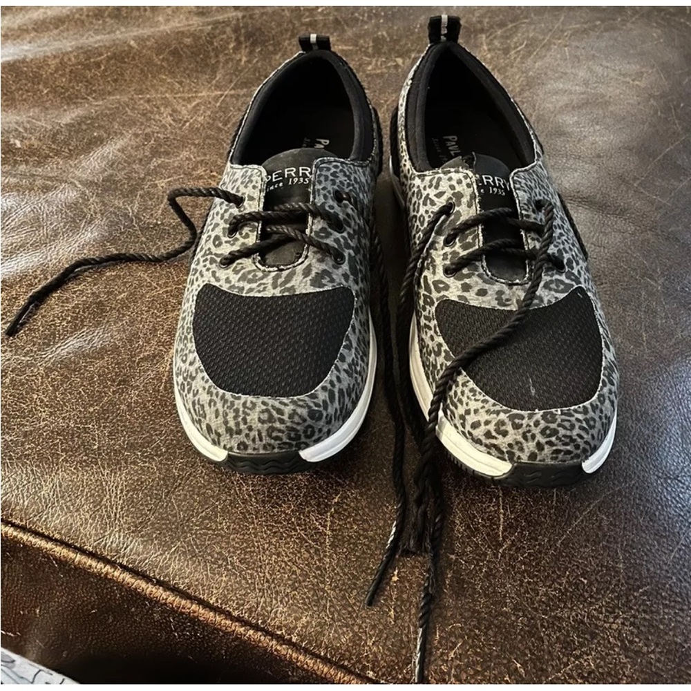 Paul Sperry Tennis Shoes, Black Fabric Leopard Skin Design, Women's Sz 8.5 M